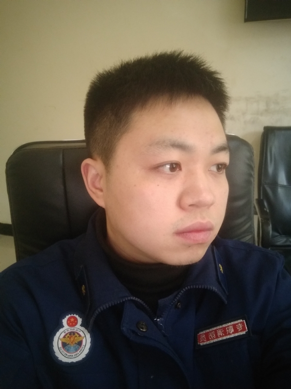 訫尘的第三张照片--安岳中老年相亲网